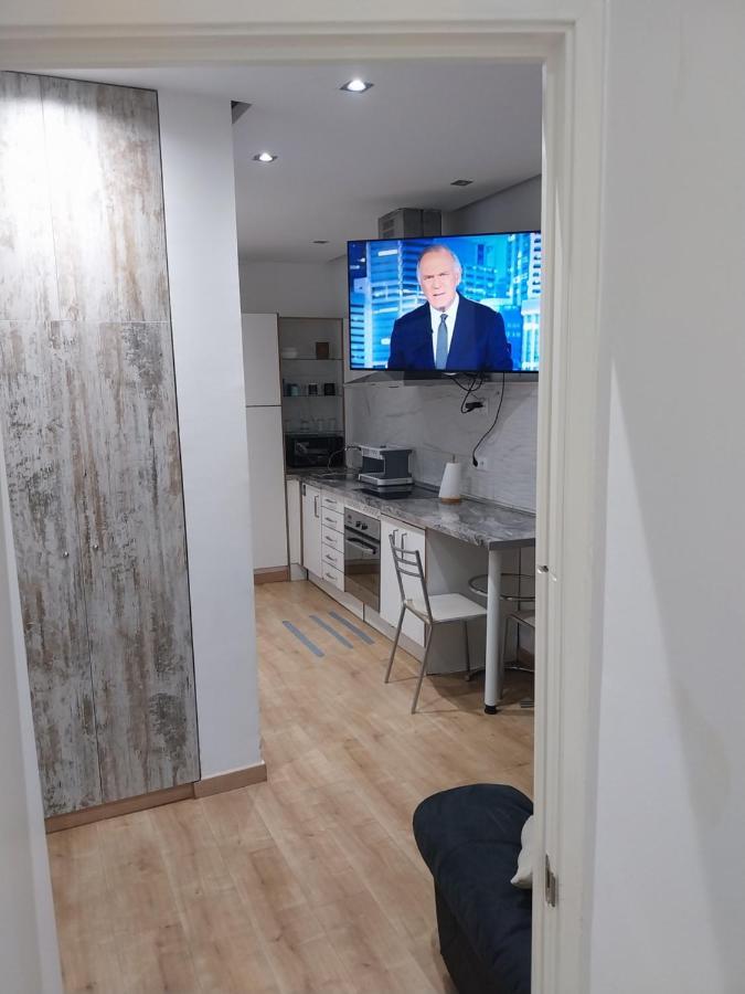 Centrico Apartamento Con Patio Madrid Esterno foto