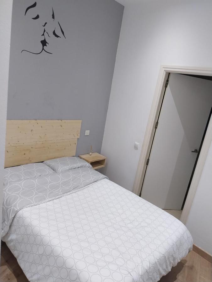 Centrico Apartamento Con Patio Madrid Esterno foto