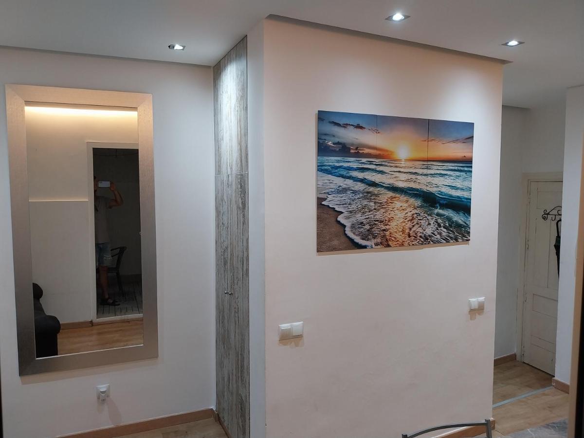 Centrico Apartamento Con Patio Madrid Esterno foto